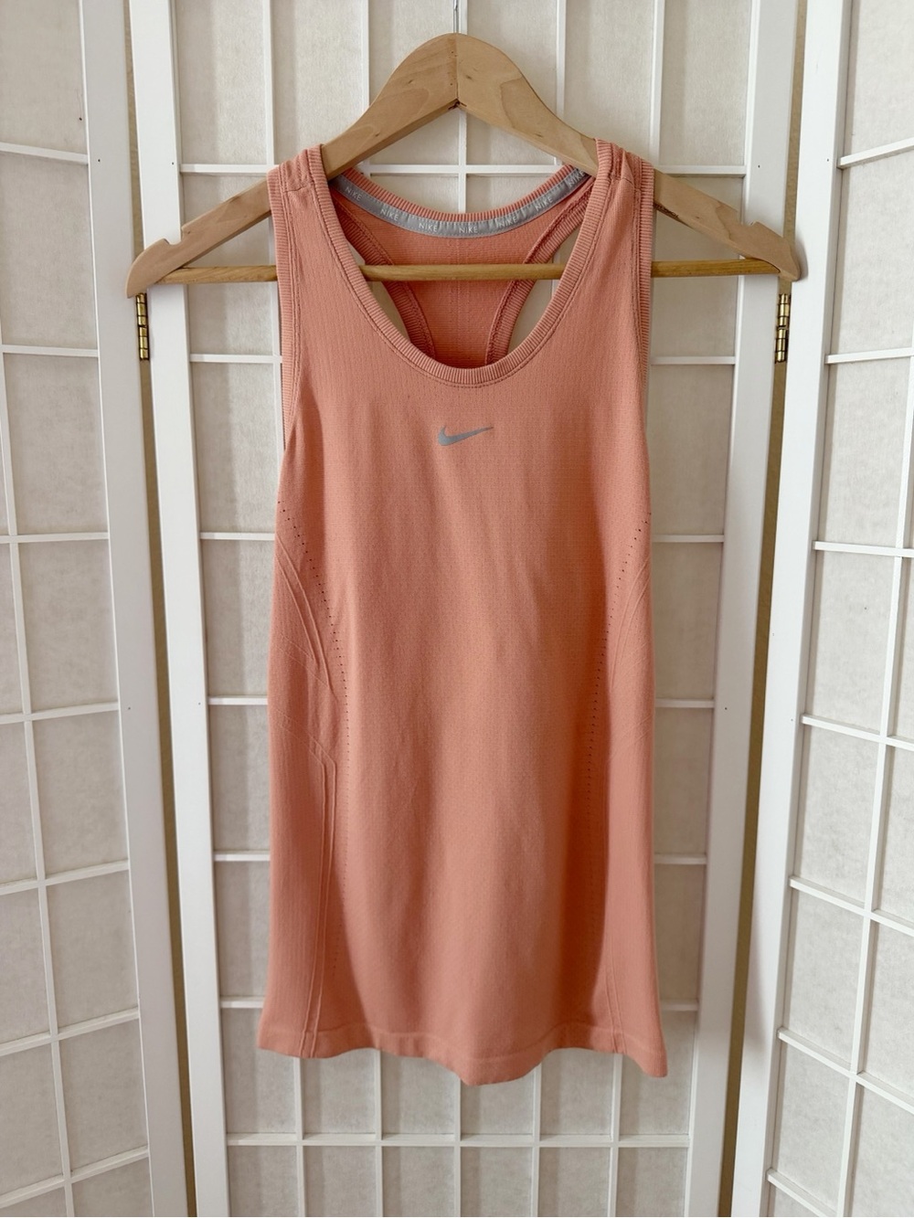 Nike Dri-Fit Peach Pink Racerback Athletic Tank Top Medium